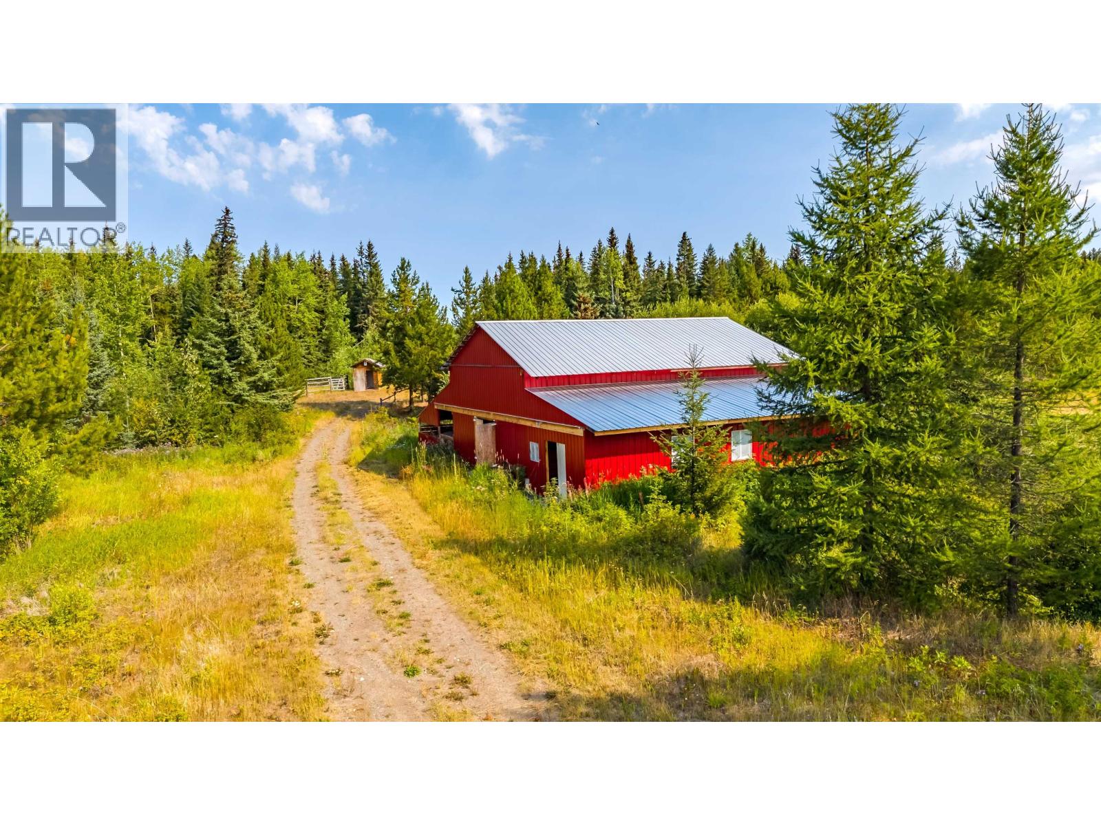 7435 Little Fort 24 Highway, 100 Mile House, British Columbia  V0K 1X1 - Photo 24 - R3137100