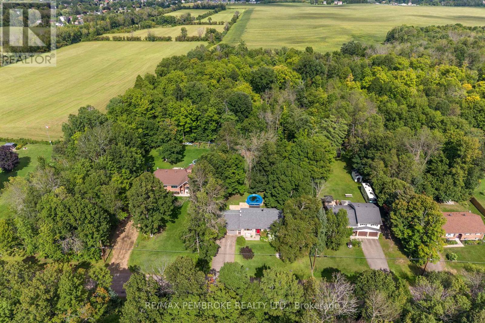 1486 Wilson Road, Laurentian Valley, Ontario  K8A 6W4 - Photo 10 - X13734874