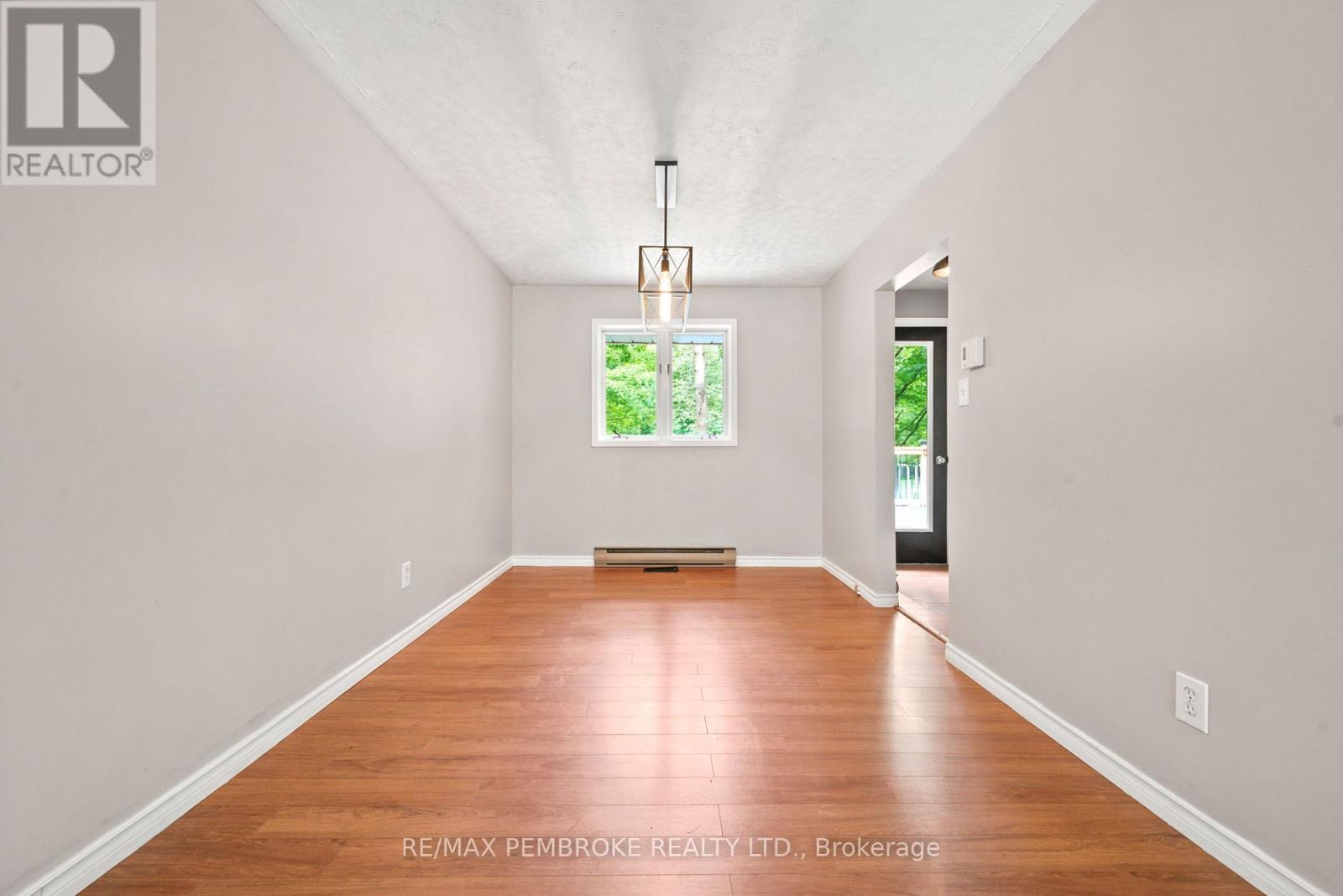 1486 Wilson Road, Laurentian Valley, Ontario  K8A 6W4 - Photo 23 - X13734874