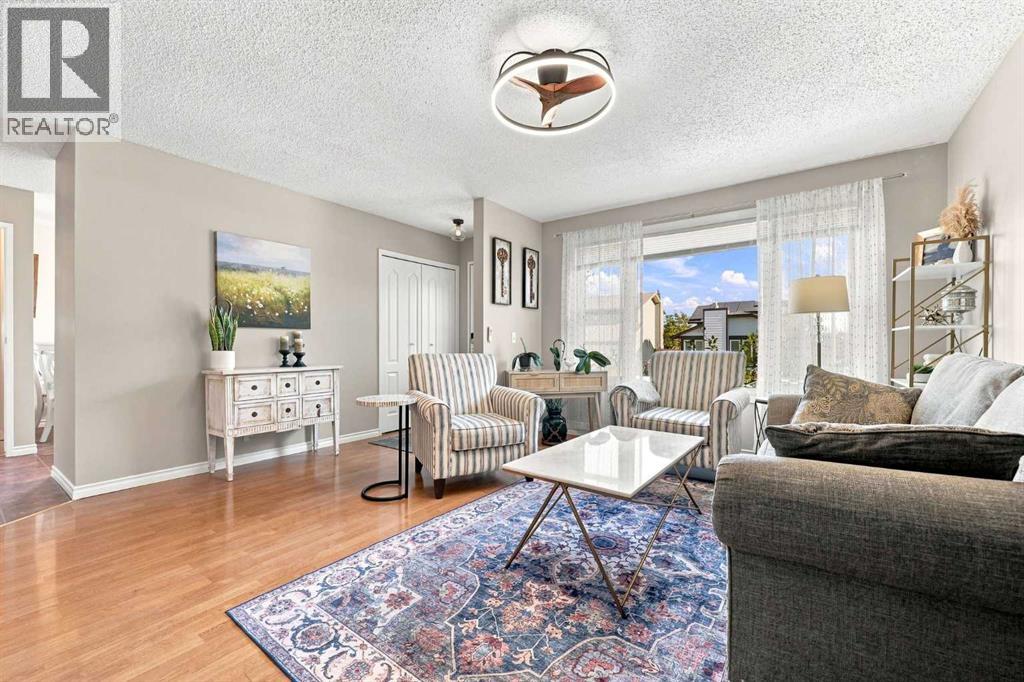 167 Bernard Way NW, Calgary, Alberta  T3K 2E8 - Photo 11 - A2339848