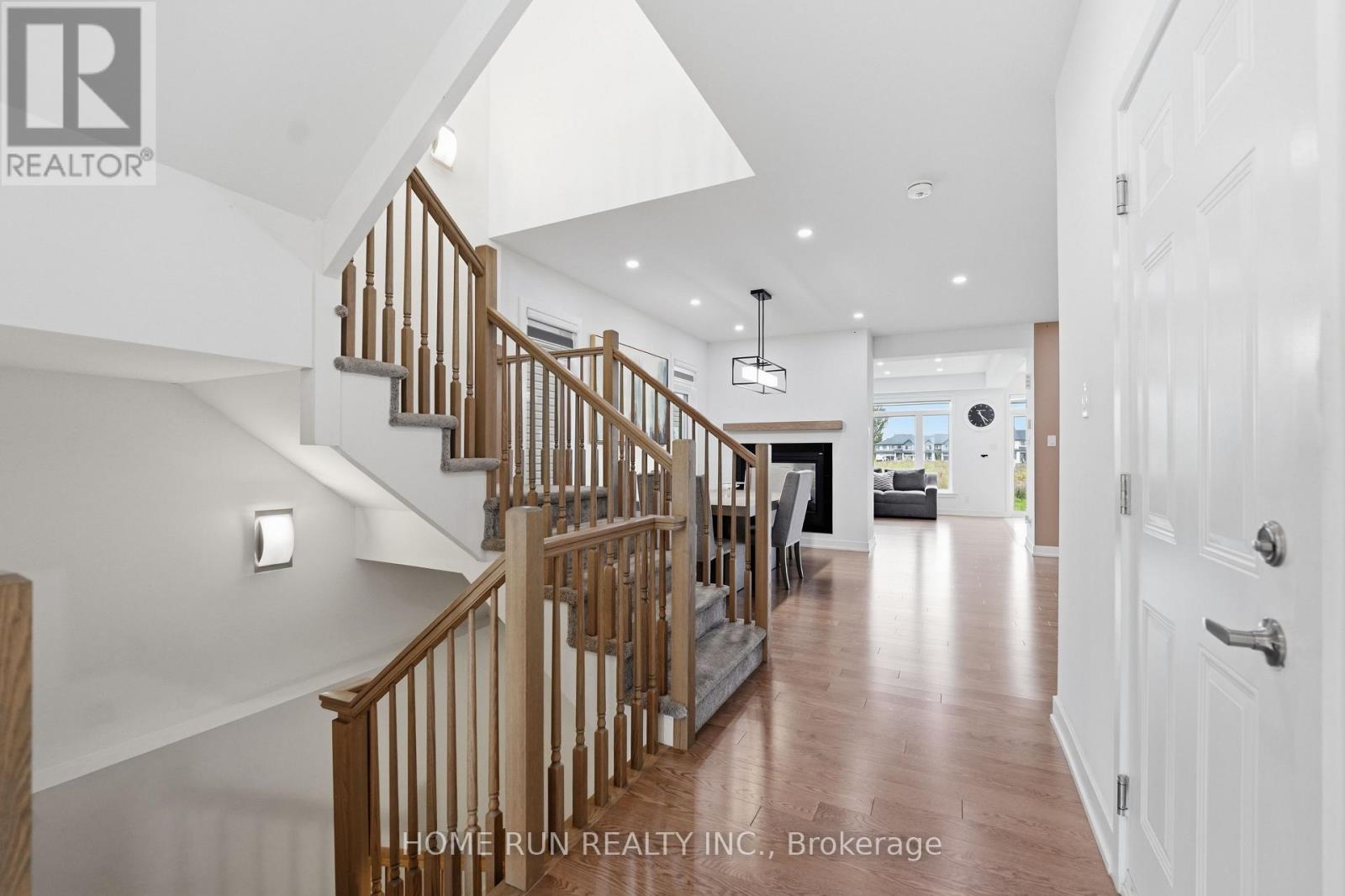 912 Duxbury Lane, Ottawa, Ontario  K4M 0M2 - Photo 7 - X13734890