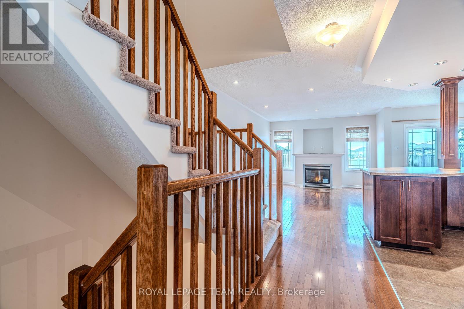 506 Pepperville Crescent, Ottawa, Ontario  K2M 0E3 - Photo 4 - X13734920