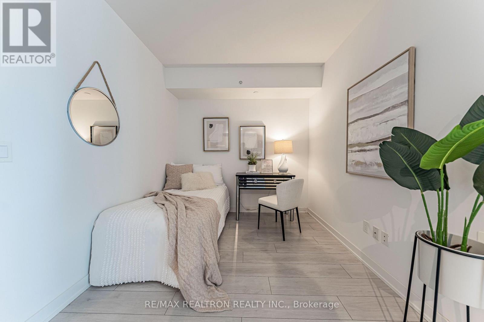 230 - 31 Tippett Road, Toronto, Ontario  M3H 0C8 - Photo 13 - C13734928
