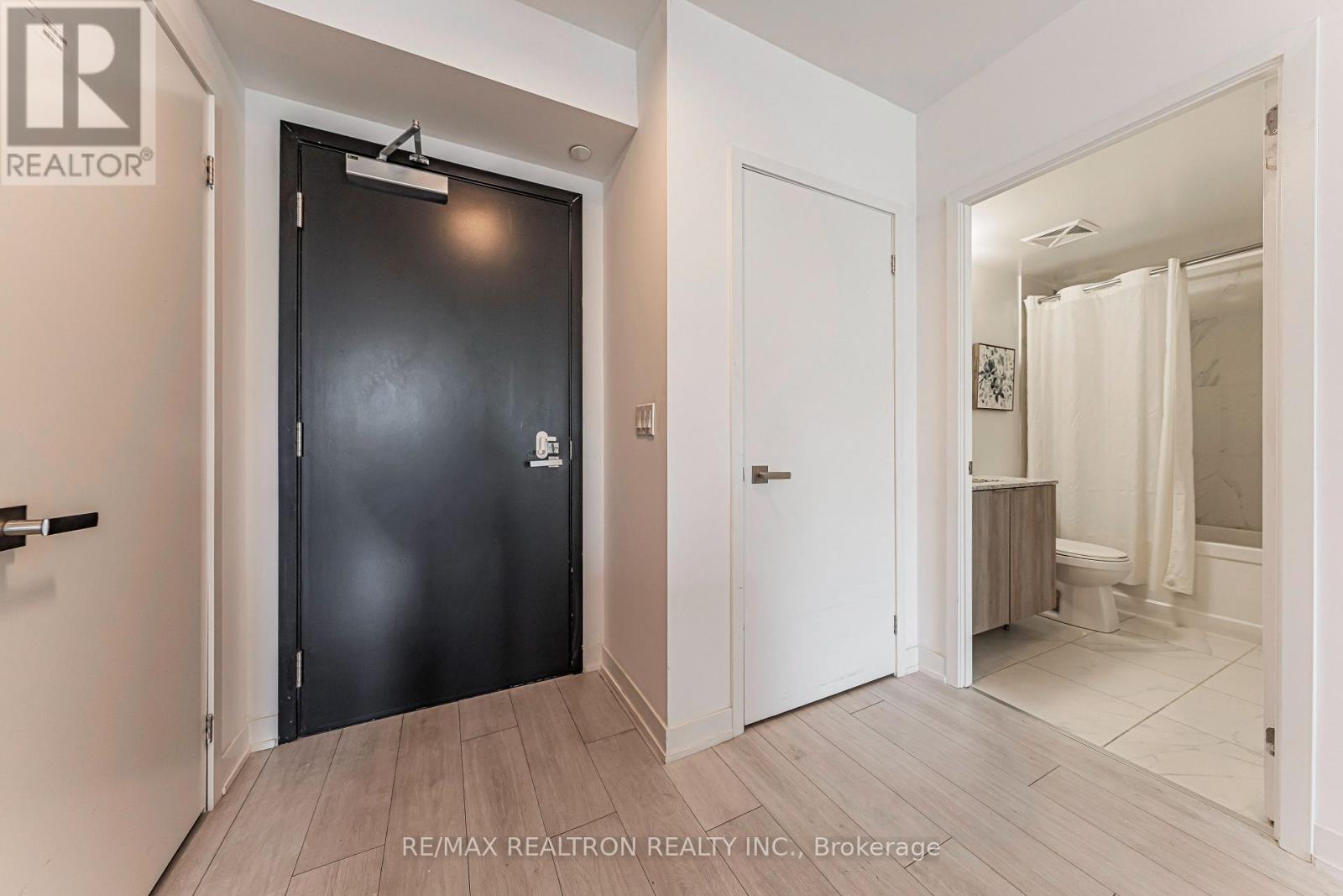 230 - 31 Tippett Road, Toronto, Ontario  M3H 0C8 - Photo 24 - C13734928