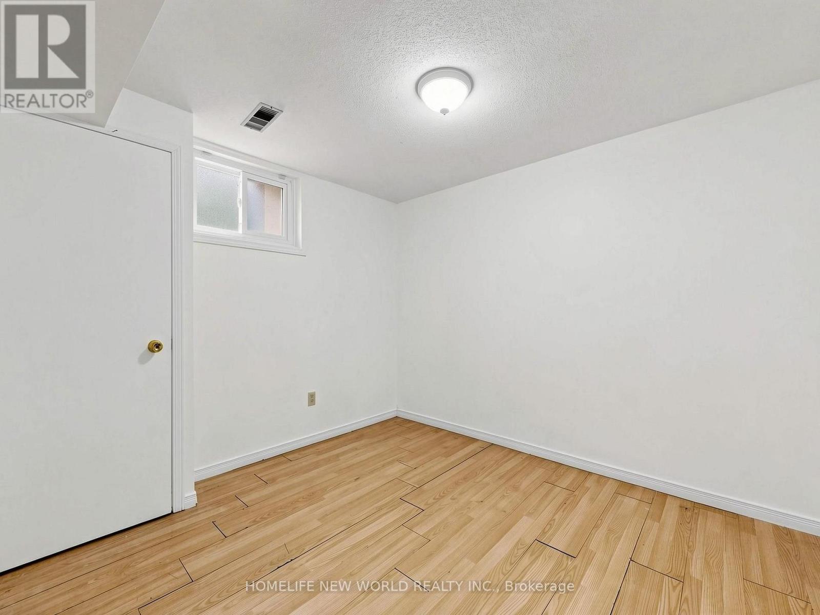69 Brigadoon Crescent, Toronto, Ontario  M1T 3C2 - Photo 38 - E13734914