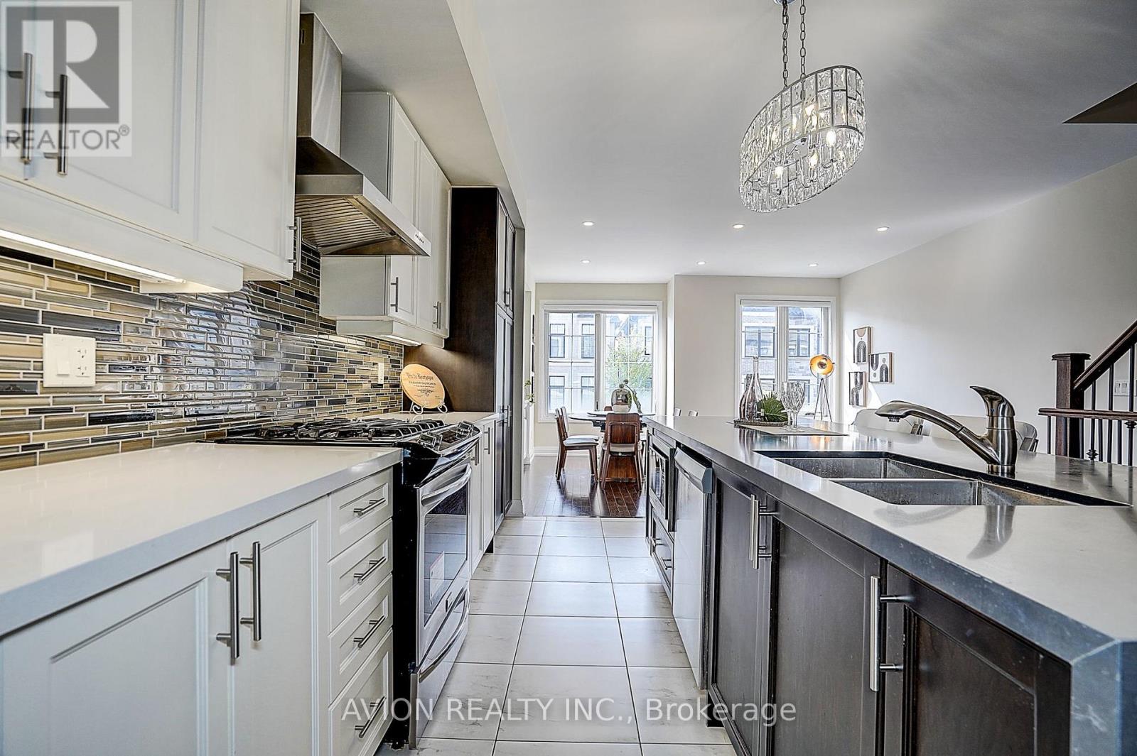 32 Mcgurran Lane, Richmond Hill, Ontario  L4B 0G8 - Photo 20 - N13734892