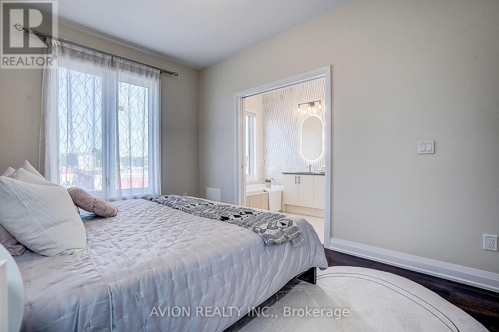 32 Mcgurran Lane, Richmond Hill, Ontario  L4B 0G8 - Photo 39 - N13734892