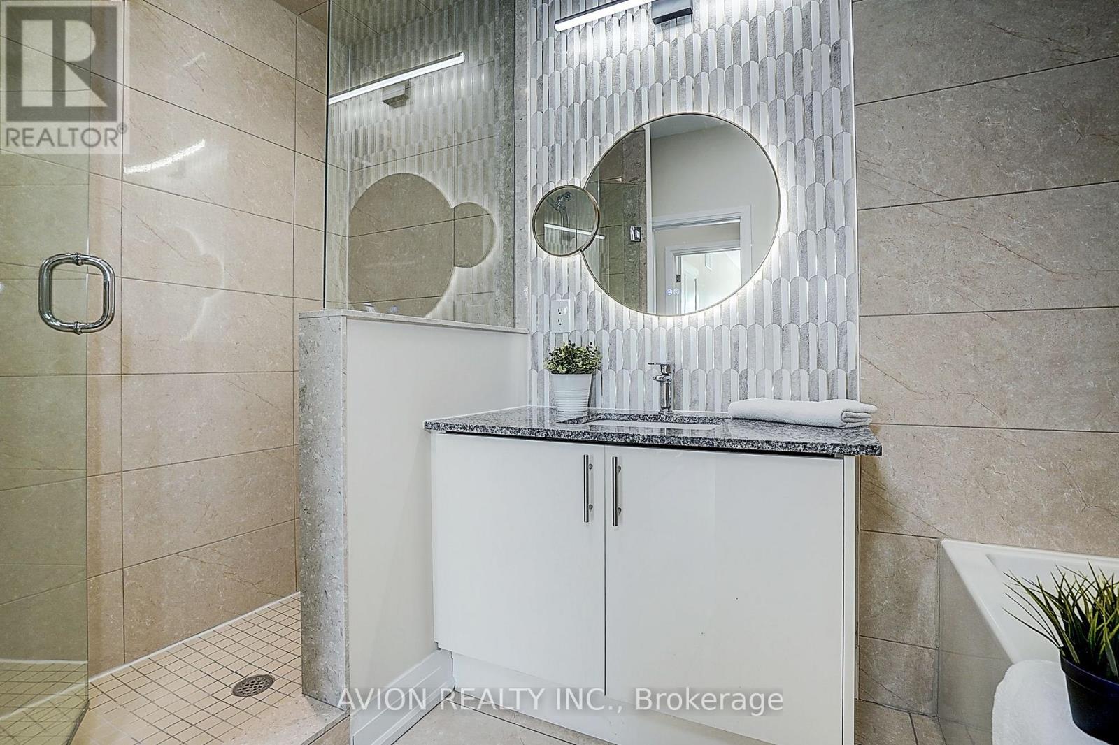 32 Mcgurran Lane, Richmond Hill, Ontario  L4B 0G8 - Photo 47 - N13734892