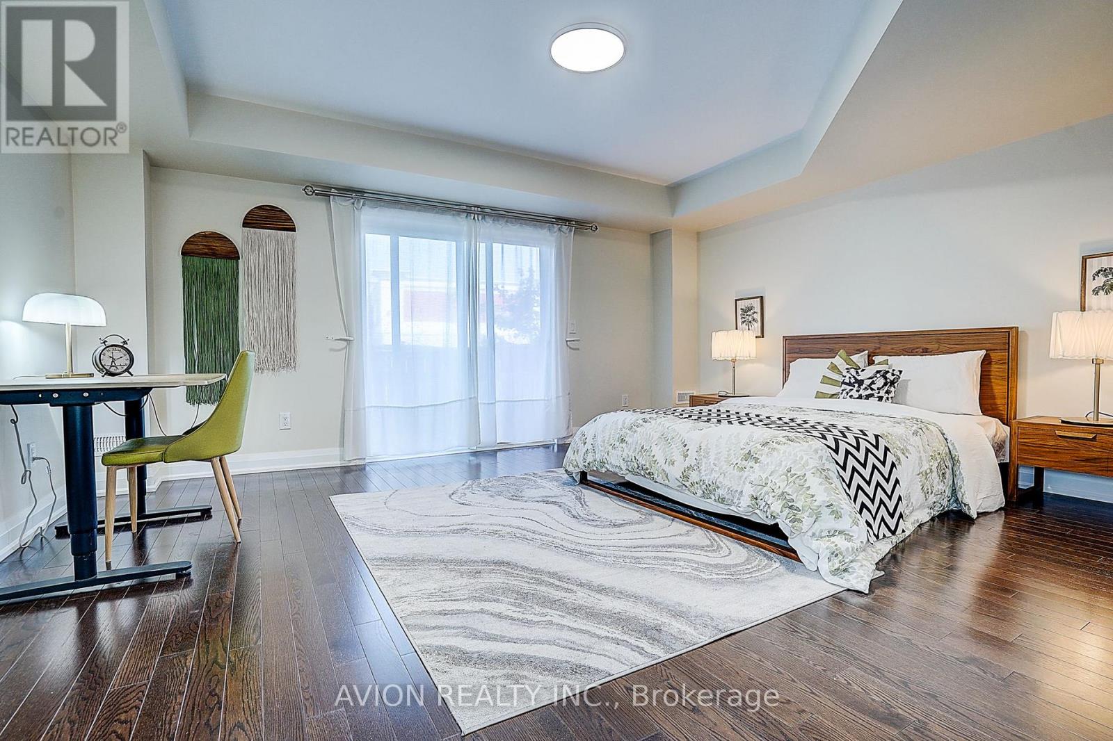 32 Mcgurran Lane, Richmond Hill, Ontario  L4B 0G8 - Photo 5 - N13734892