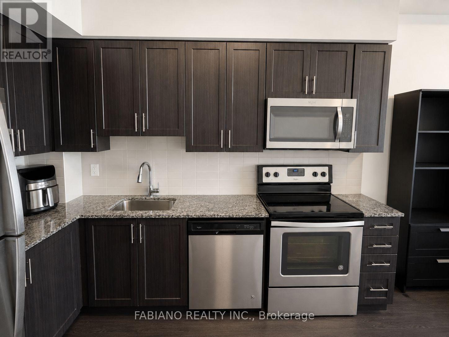 3201 - 3600 Highway 7 Highway, Vaughan, Ontario  L4L 0G7 - Photo 2 - N13734894