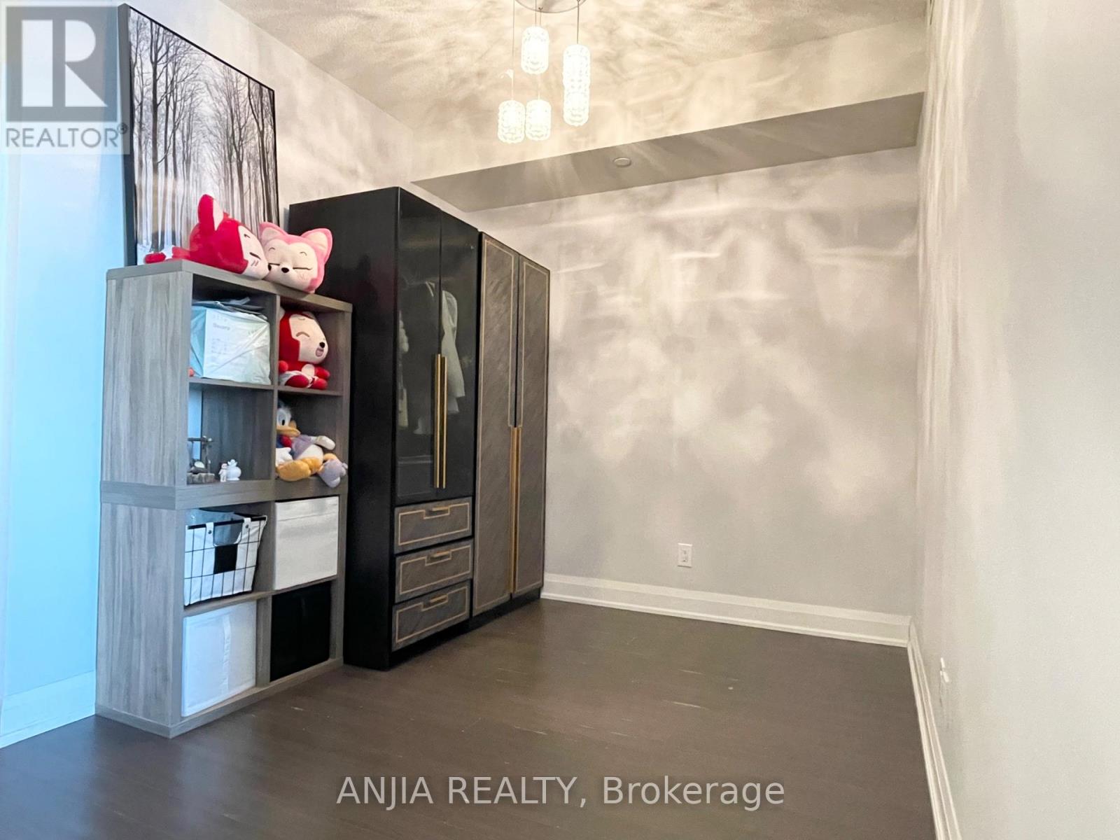 627 - 8228 Birchmount Road, Markham, Ontario  L3R 1A6 - Photo 11 - N13734902