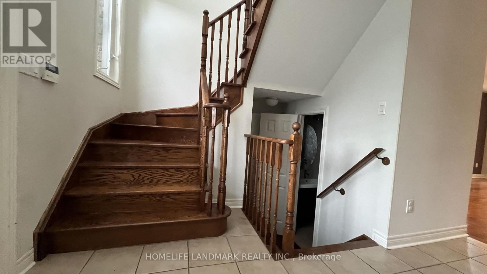 26 Brumstead Drive, Richmond Hill, Ontario  L4E 0C5 - Photo 8 - N13734918