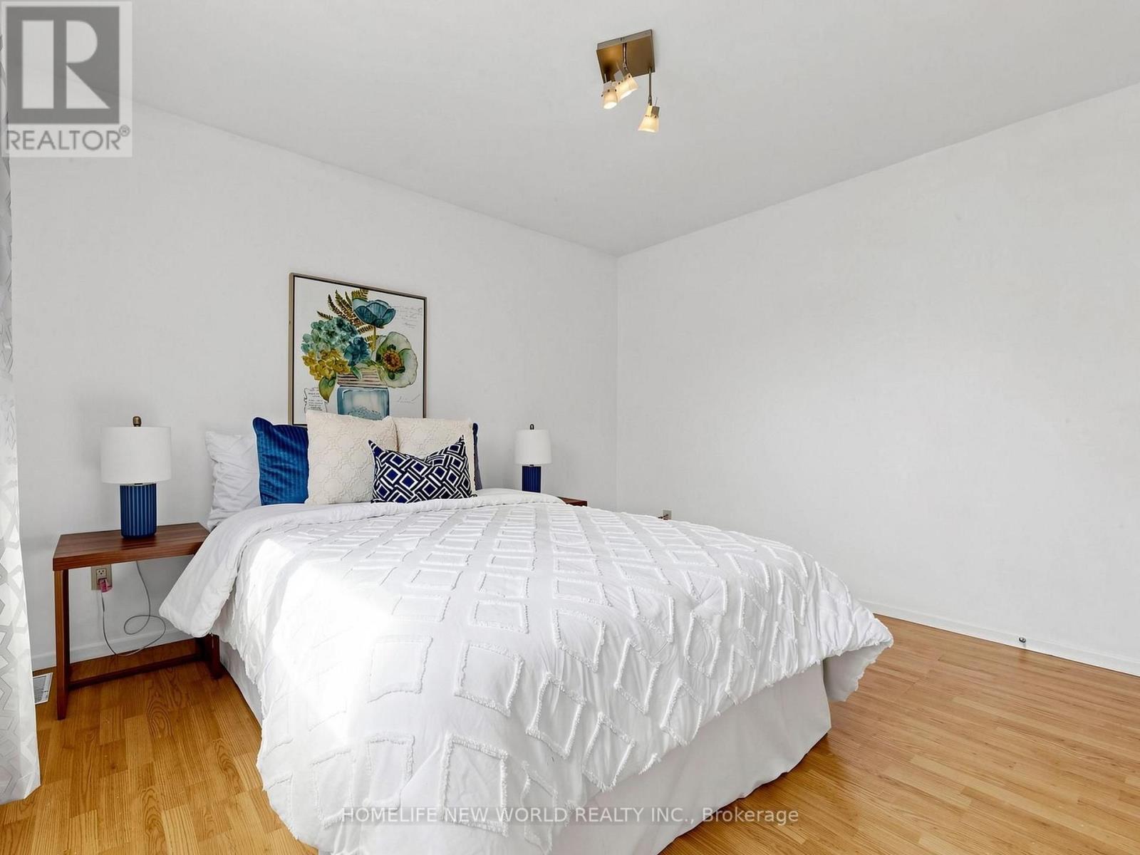 69 Brigadoon Crescent, Toronto, Ontario  M1T 3C2 - Photo 27 - E13734914