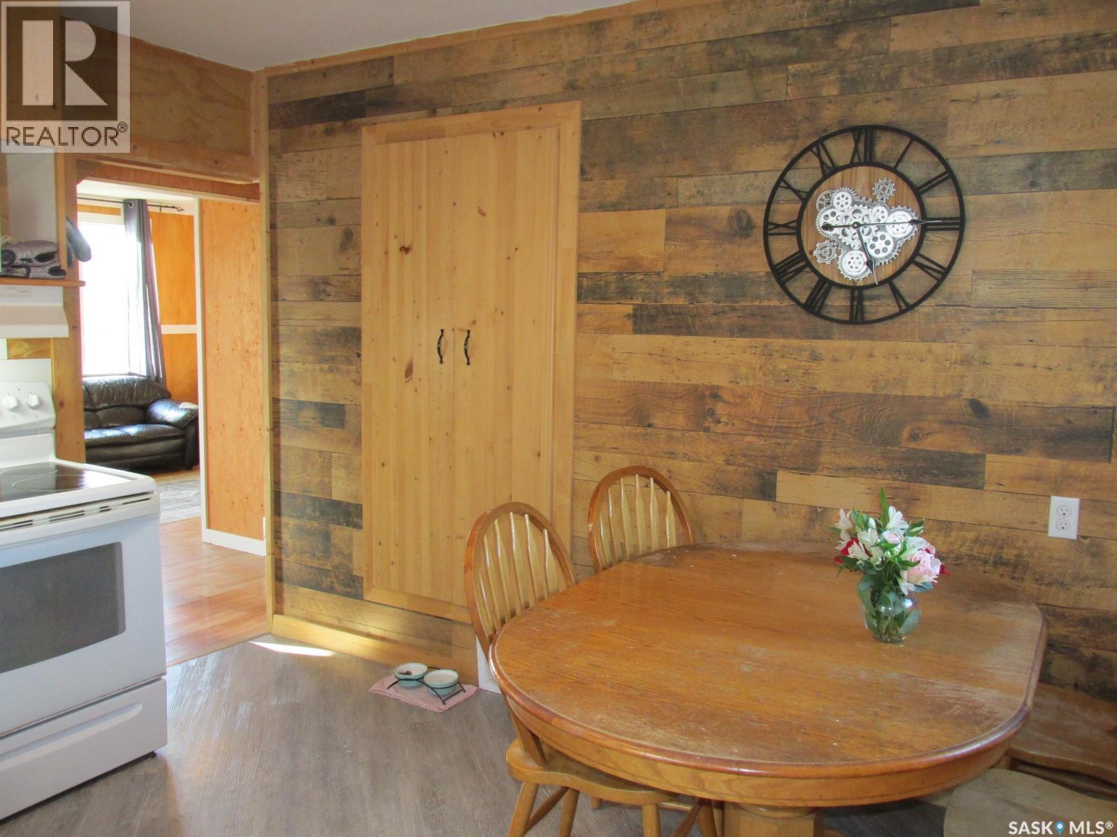 200 Guloien Avenue, White Fox, Saskatchewan  S0J 3B0 - Photo 9 - SK047285