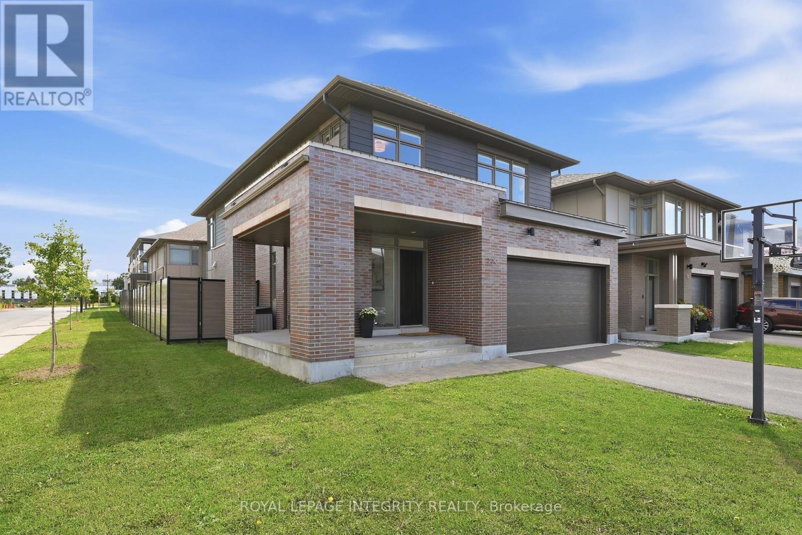 300 Wigwas Street, Ottawa, Ontario  K1K 4Z4 - Photo 3 - X13734950