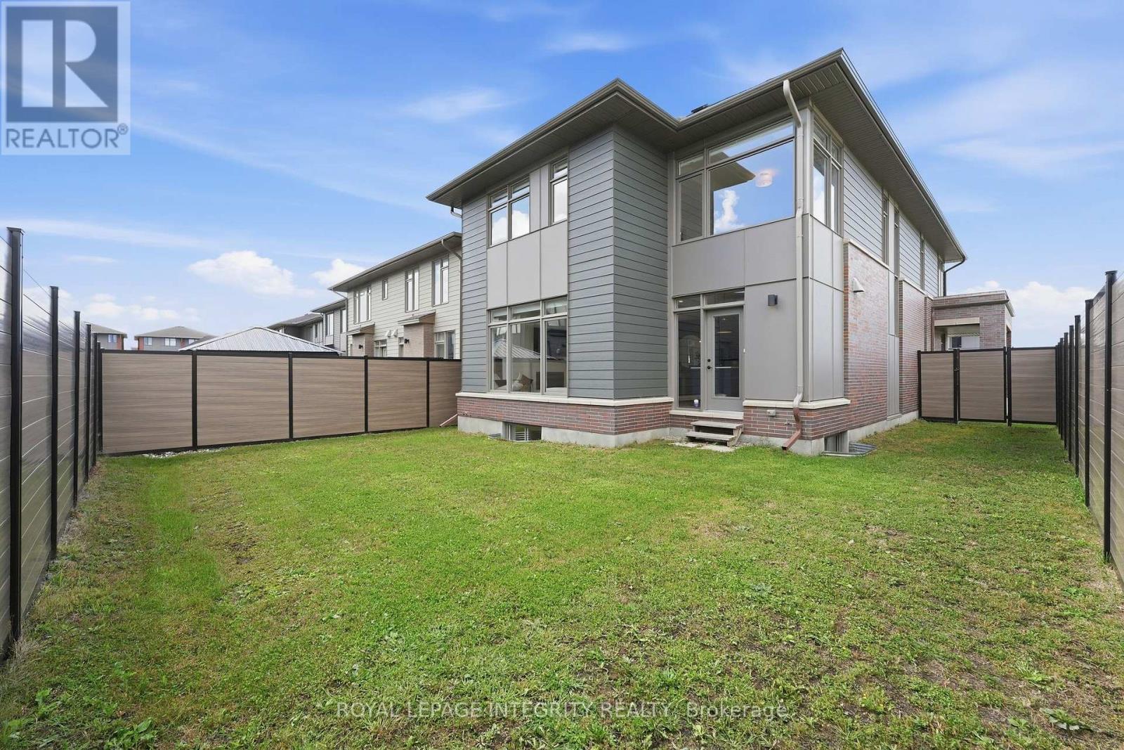 300 Wigwas Street, Ottawa, Ontario  K1K 4Z4 - Photo 44 - X13734950