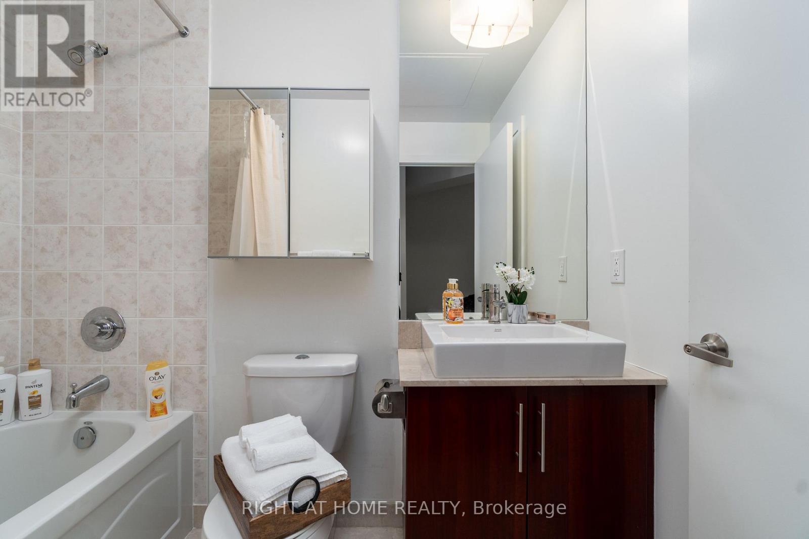 3404 - 55 Bremner Boulevard, Toronto, Ontario  M5J 0A6 - Photo 22 - C13734940