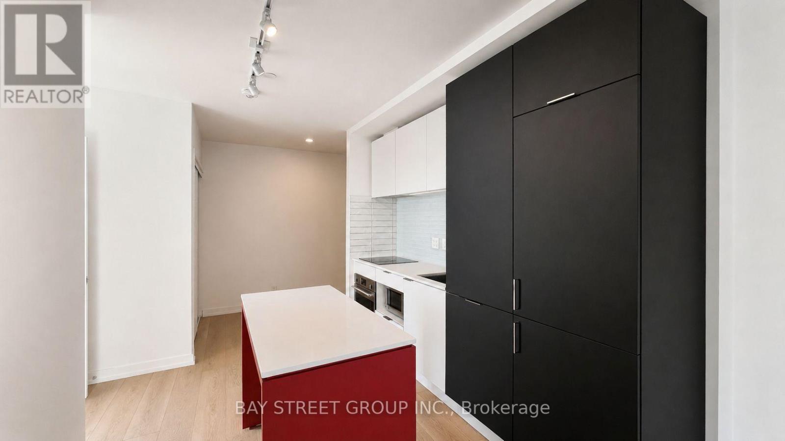 517 - 33 Helendale Avenue, Toronto, Ontario  M4R 0A4 - Photo 26 - C13734942