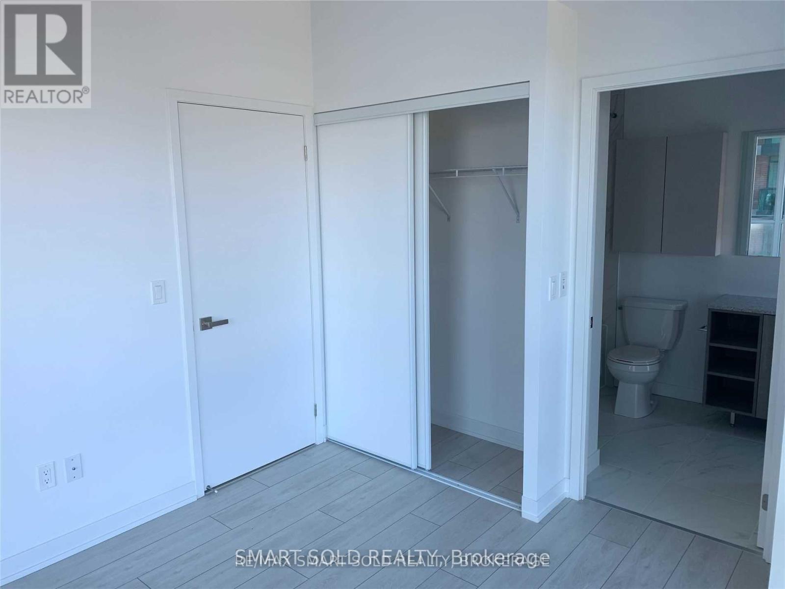 831 - 31 Tippett Road, Toronto, Ontario  M3H 2V1 - Photo 7 - C13734972