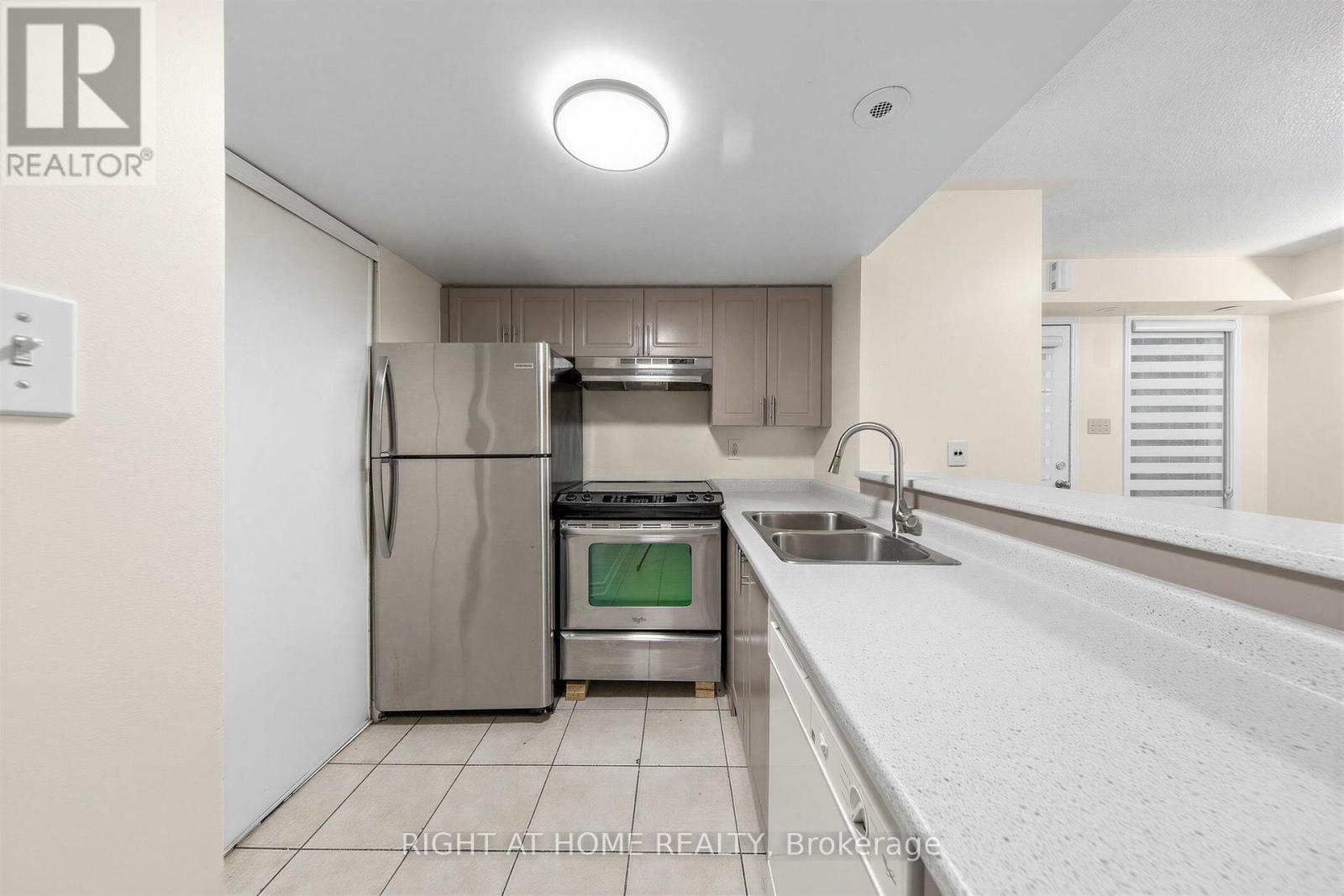 93 - 200 Mclevin Avenue, Toronto, Ontario  M1B 6C8 - Photo 15 - E13734968