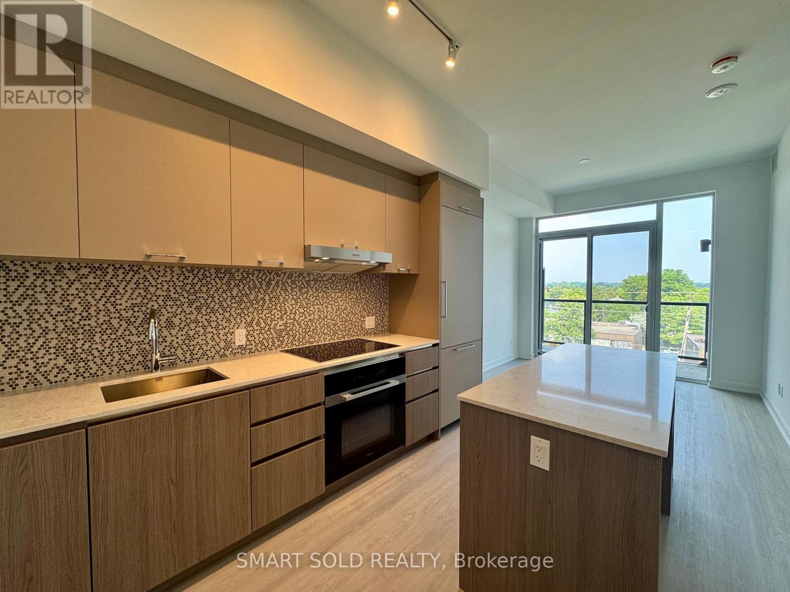 520 - 8188 Yonge Street, Vaughan, Ontario  L4J 0M2 - Photo 3 - N13734944