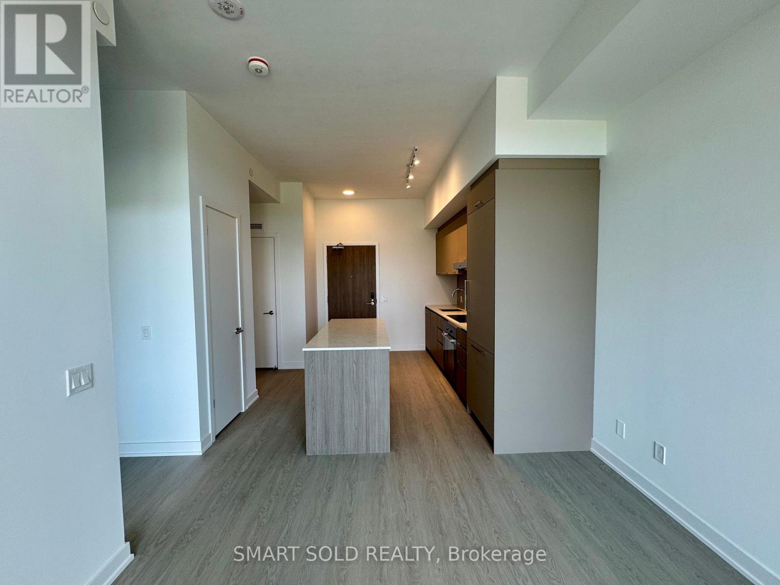 520 - 8188 Yonge Street, Vaughan, Ontario  L4J 0M2 - Photo 5 - N13734944
