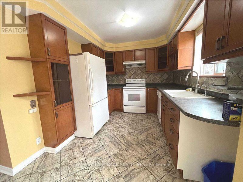 26 Joanna Crescent, Vaughan, Ontario  L4J 5E7 - Photo 10 - N13734976