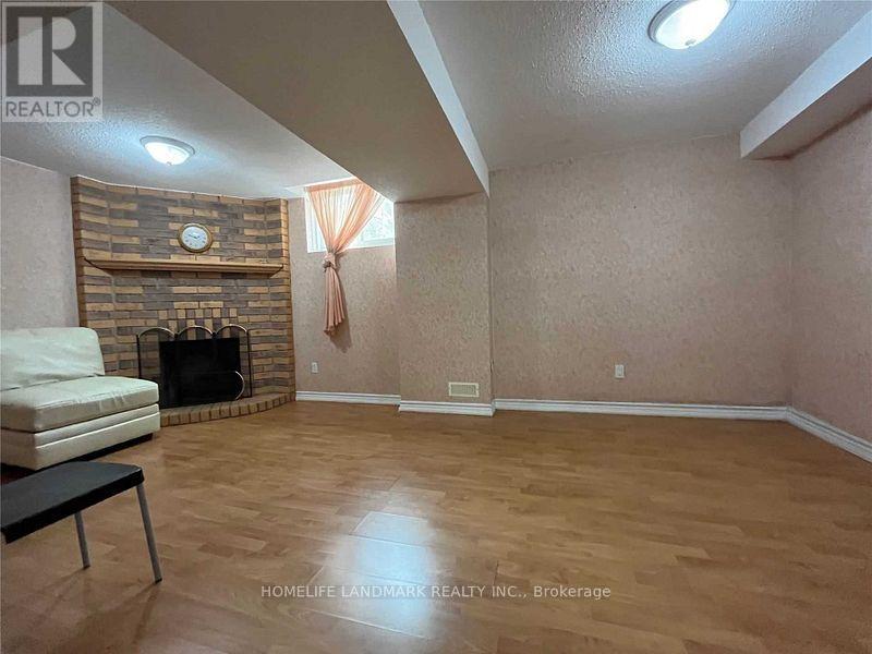 26 Joanna Crescent, Vaughan, Ontario  L4J 5E7 - Photo 3 - N13734976