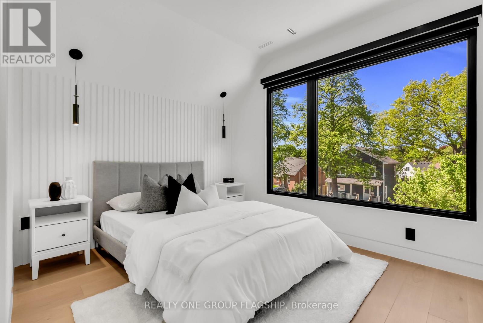 7 Bentley Drive, Toronto, Ontario  M8Z 3L9 - Photo 29 - W13734980