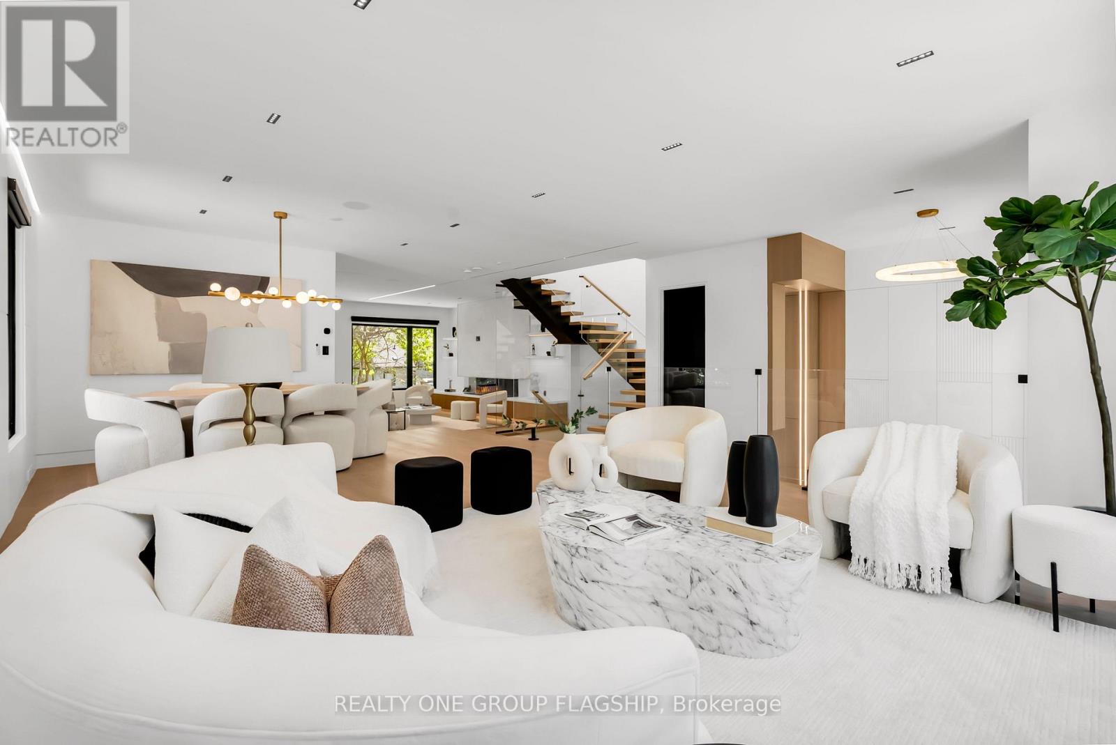 7 Bentley Drive, Toronto, Ontario  M8Z 3L9 - Photo 9 - W13734980
