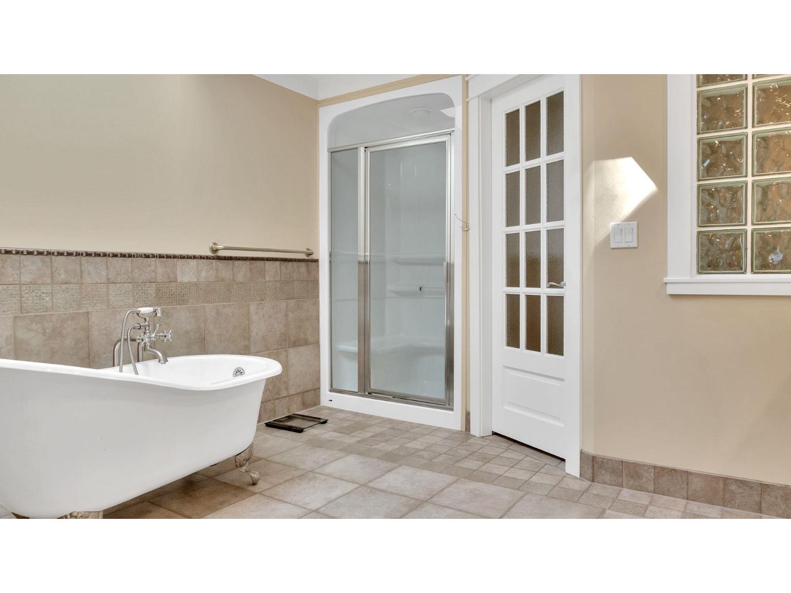 16354 30b Avenue, Surrey, British Columbia  V3Z 0E3 - Photo 11 - R3160172