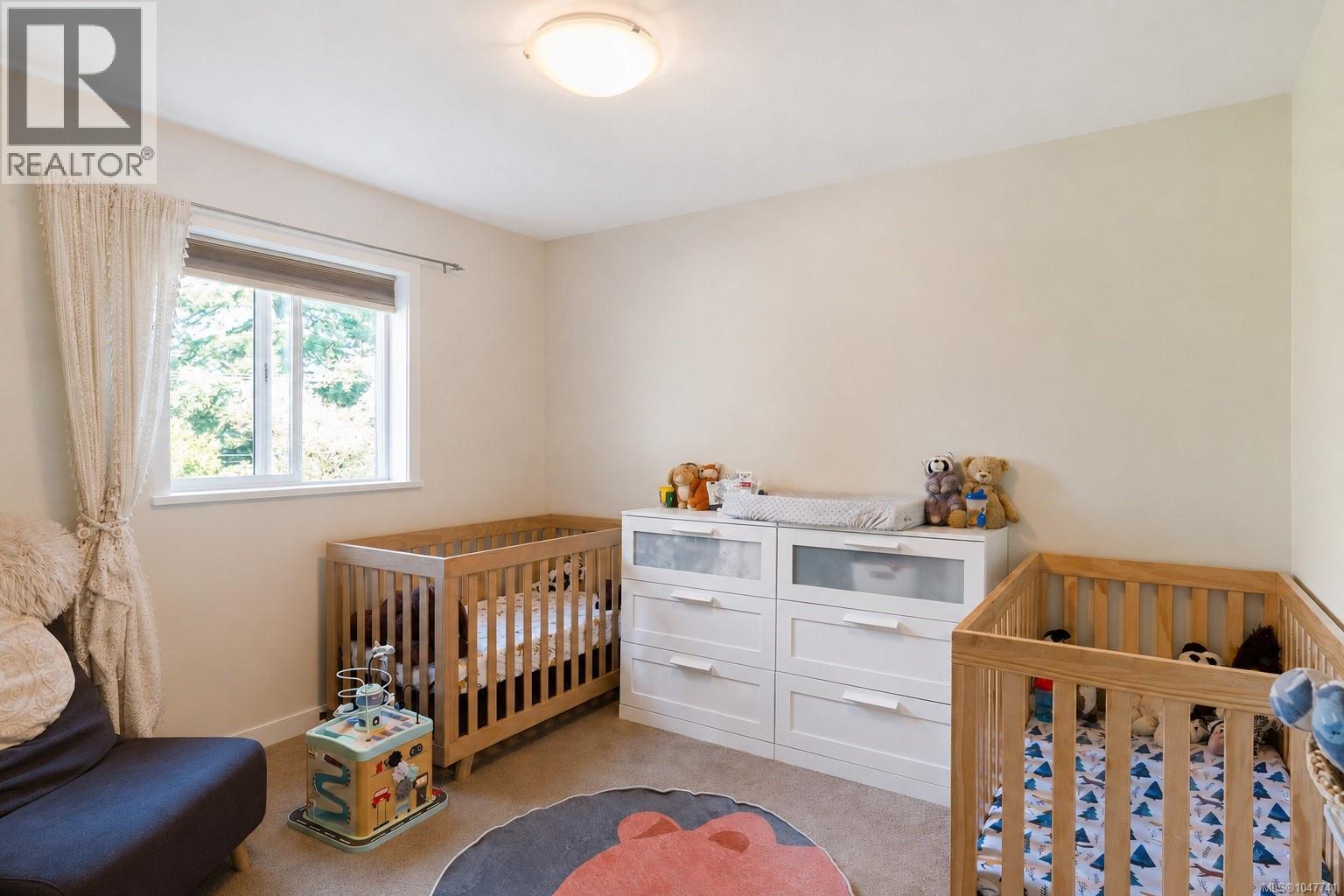 2229 Arbutus Rd E, Saanich, British Columbia  V8N 1V2 - Photo 51 - 1047741