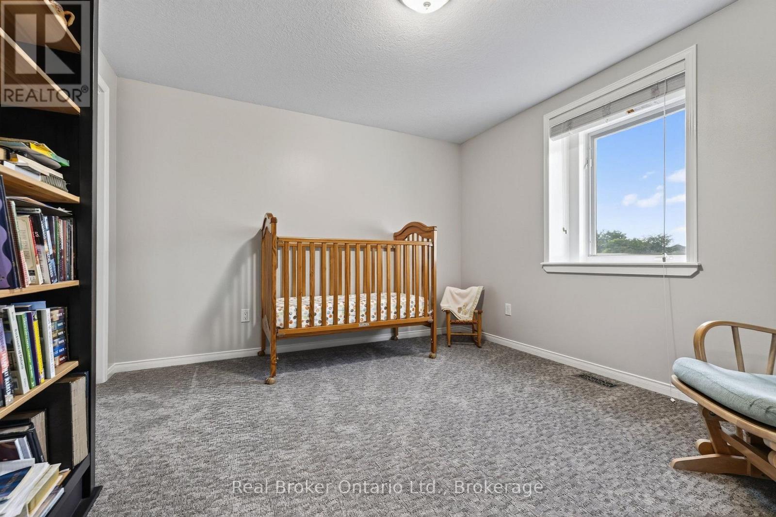 203 Country Club Drive, Guelph (Victoria North), Ontario  N1E 3K8 - Photo 24 - X13735070