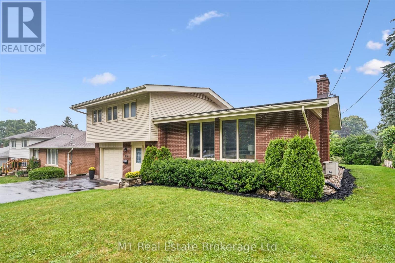 610 St David Street S, Centre Wellington, Ontario  N1M 2L9 - Photo 3 - X13735072