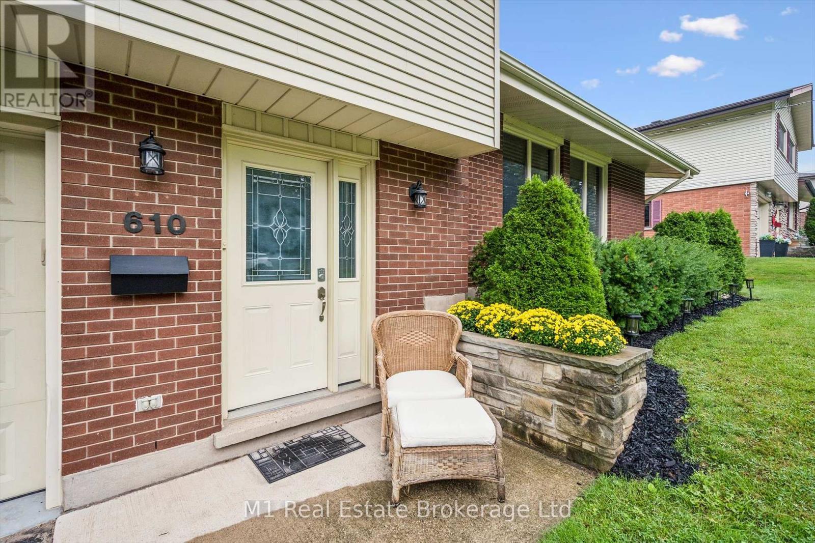 610 St David Street S, Centre Wellington, Ontario  N1M 2L9 - Photo 4 - X13735072