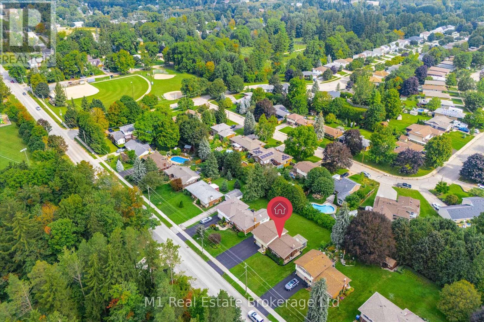 610 St David Street S, Centre Wellington, Ontario  N1M 2L9 - Photo 48 - X13735072