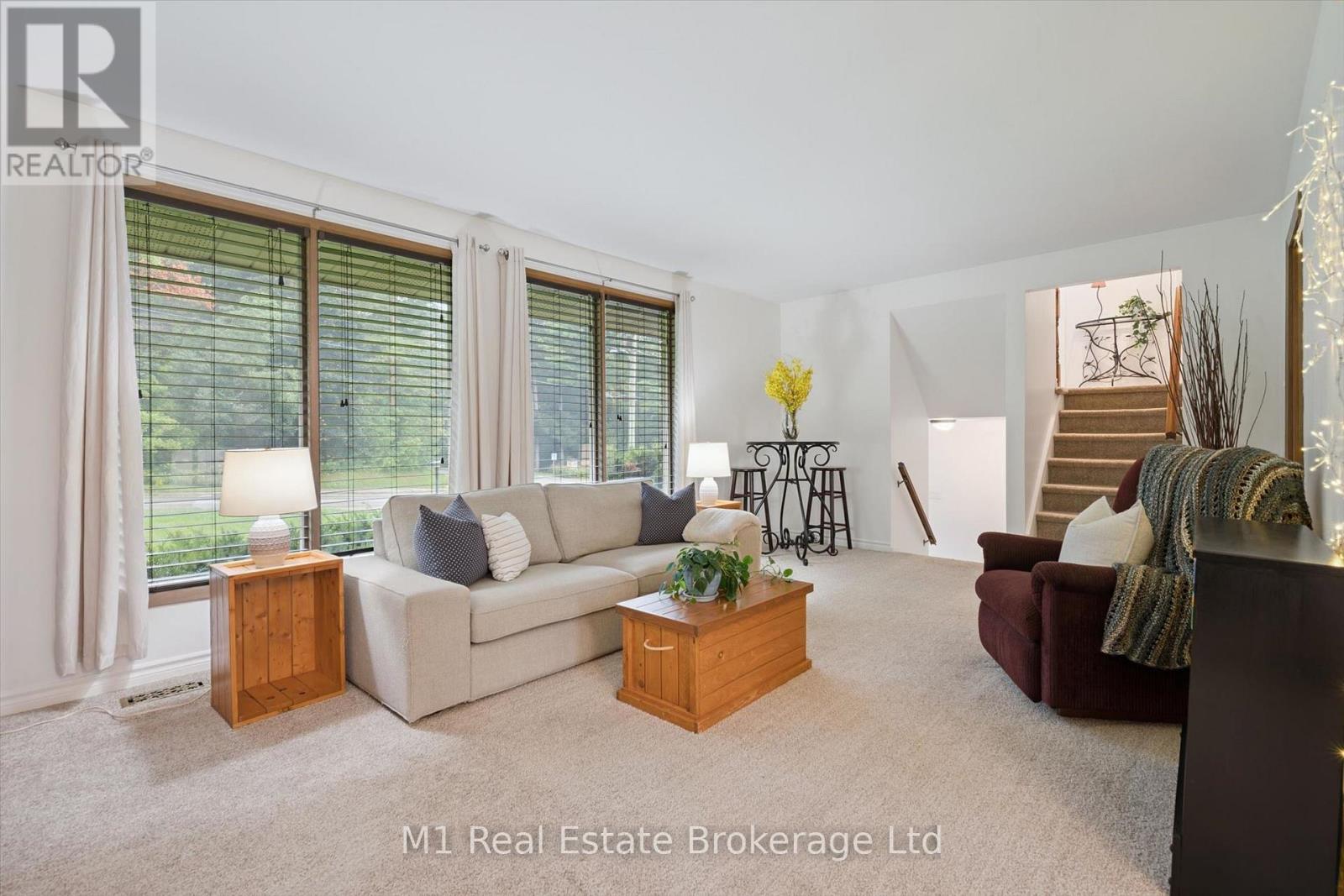 610 St David Street S, Centre Wellington, Ontario  N1M 2L9 - Photo 6 - X13735072