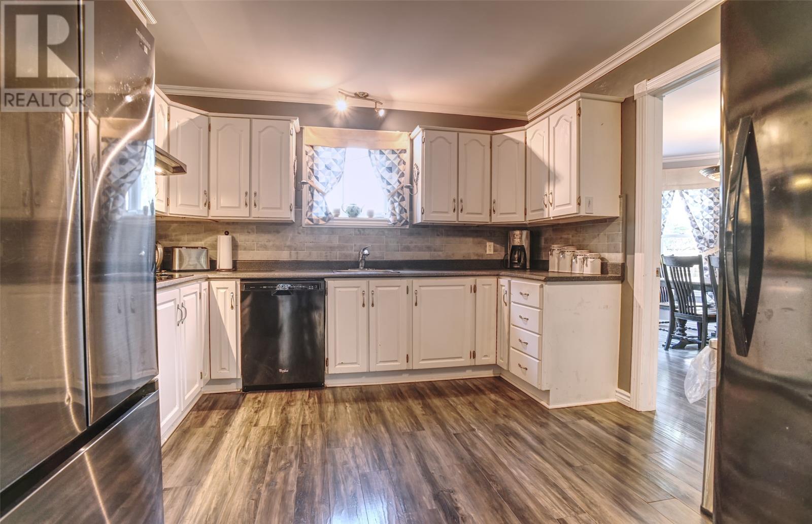 15 Grey Place, Mount Pearl — photo 8