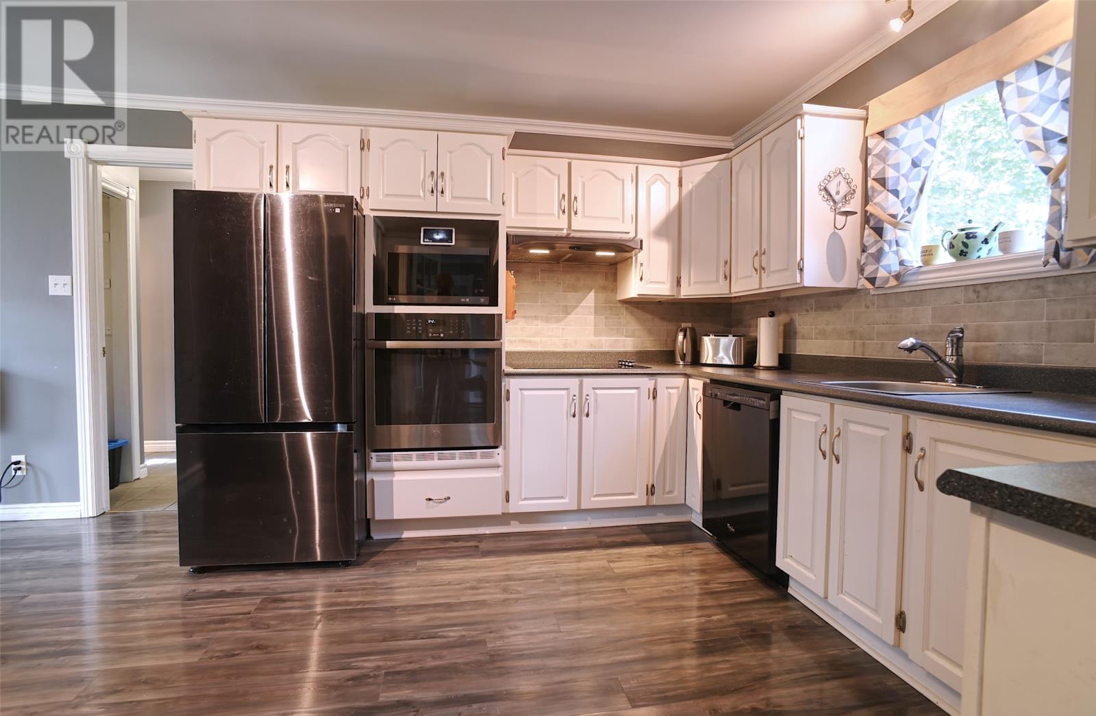 15 Grey Place, Mount Pearl — photo 9