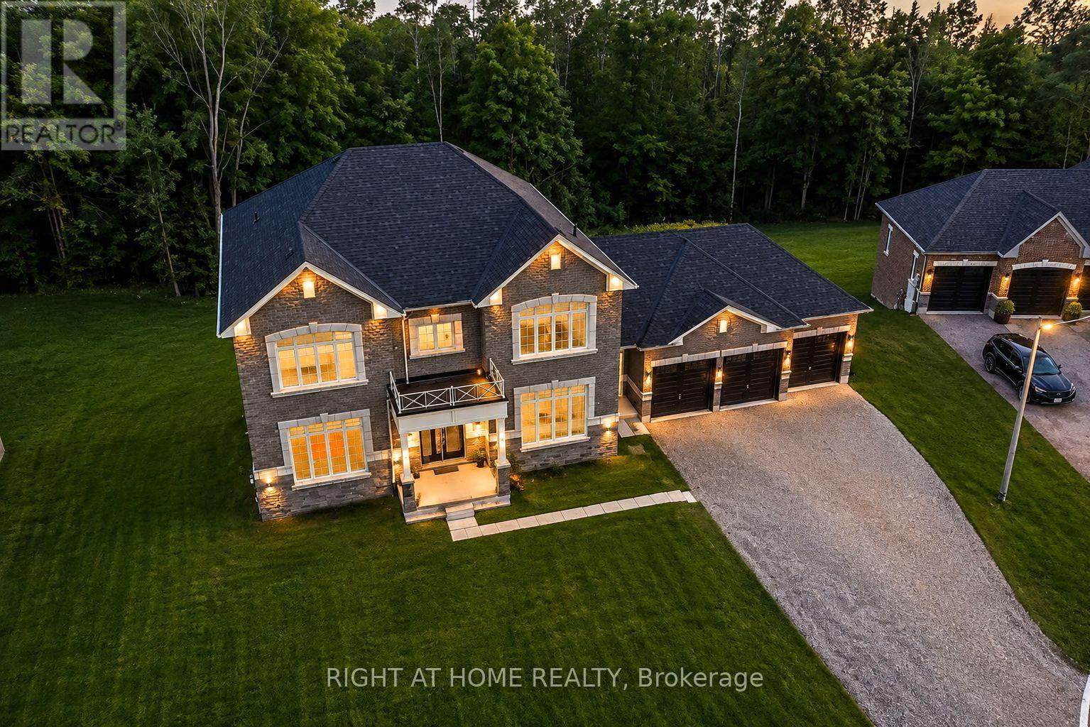 8 Forest Heights Court, Oro-Medonte, Ontario  L0L 2E0 - Photo 2 - S13676440