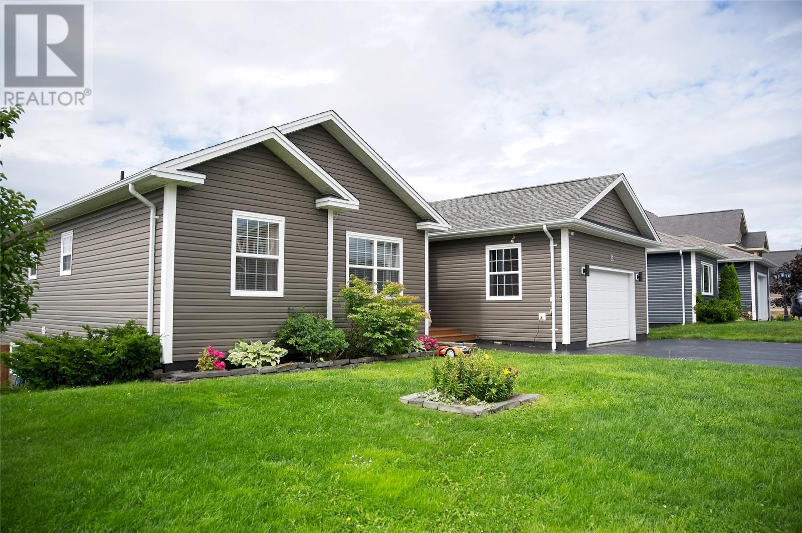 17 Hann Crescent, Corner Brook