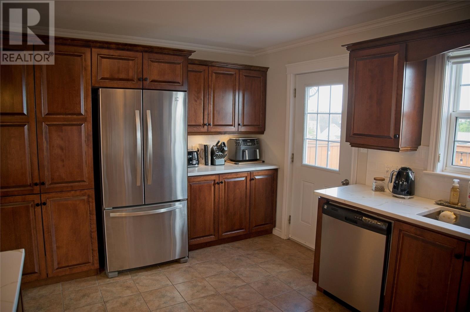 17 Hann Crescent, Corner Brook — photo 16
