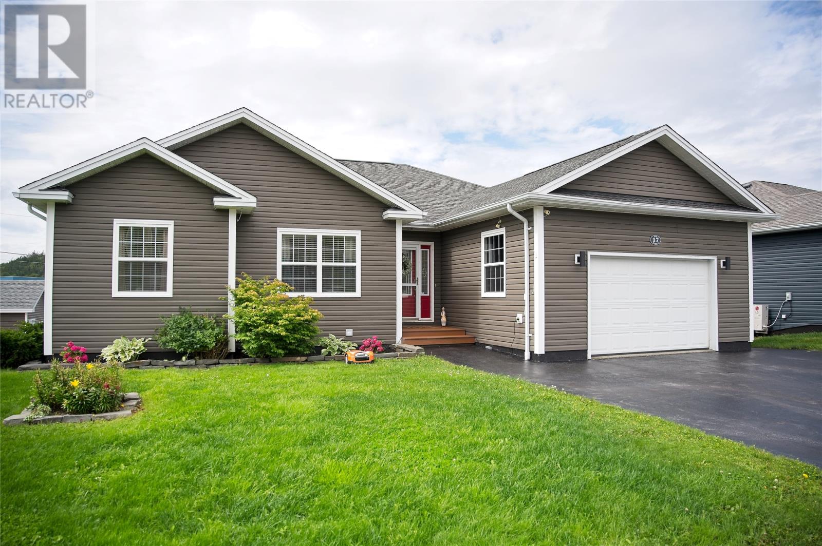 17 Hann Crescent, Corner Brook — photo 2