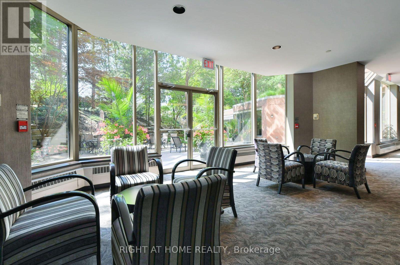 215 - 3181 Bayview Avenue, Toronto, Ontario  M2K 2Y2 - Photo 26 - C13734990