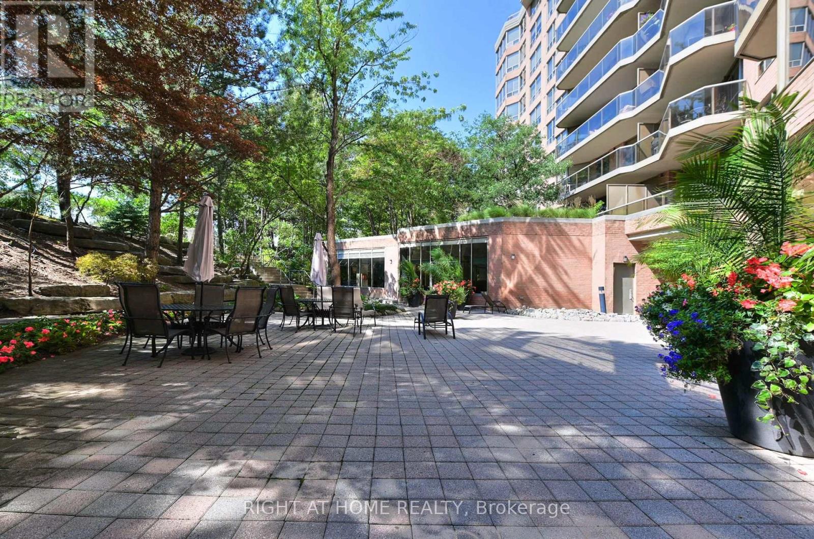 215 - 3181 Bayview Avenue, Toronto, Ontario  M2K 2Y2 - Photo 33 - C13734990