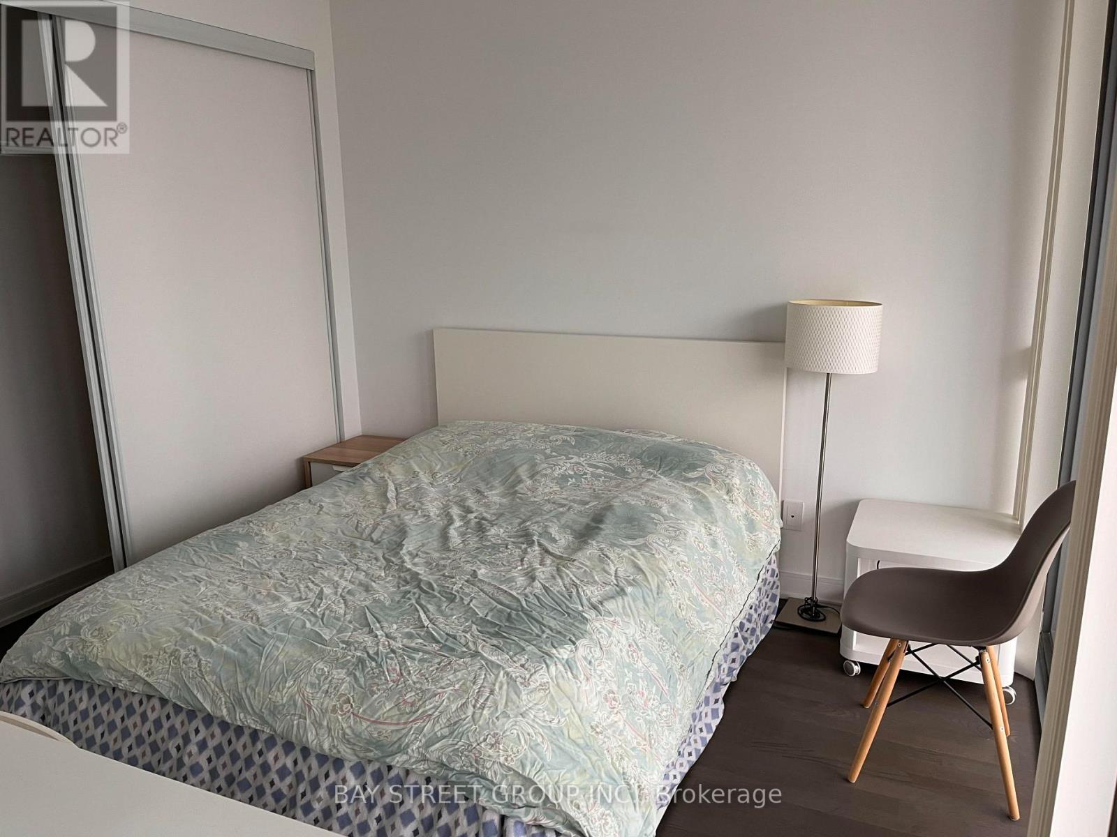 2510 - 57 St. Joseph Street, Toronto, Ontario  M5S 0C5 - Photo 4 - C13735028