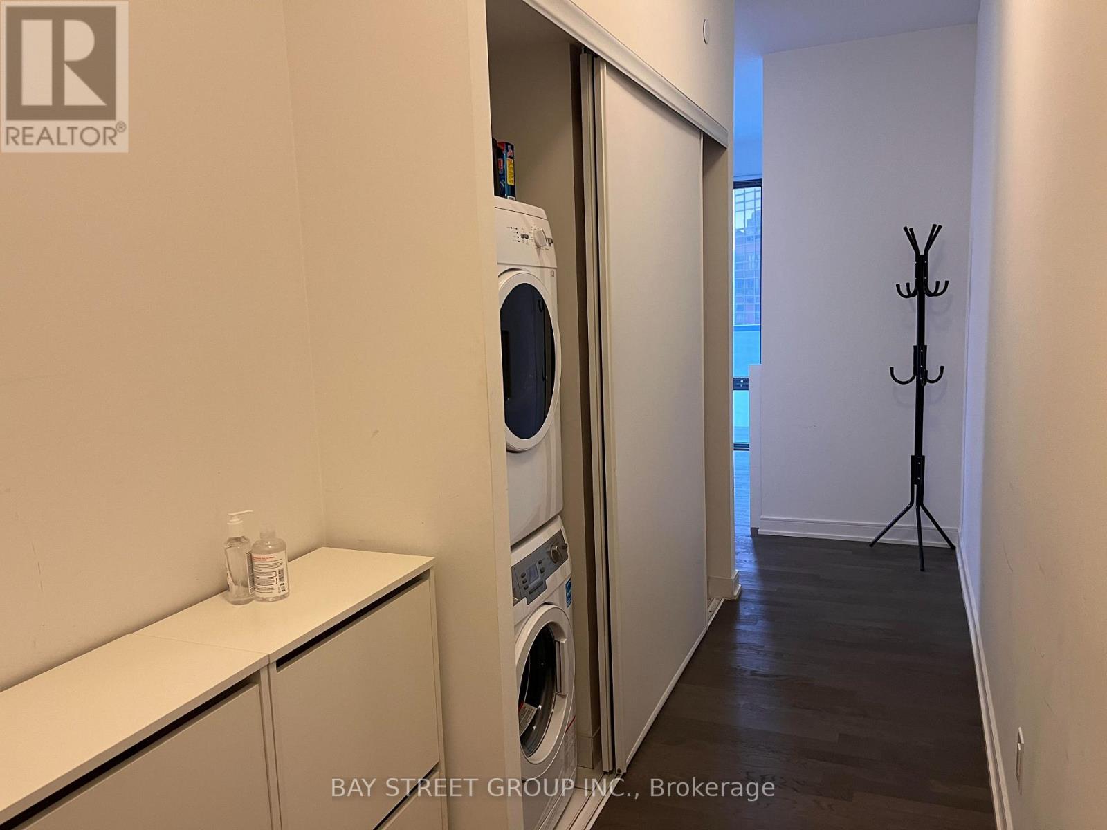 2510 - 57 St. Joseph Street, Toronto, Ontario  M5S 0C5 - Photo 9 - C13735028