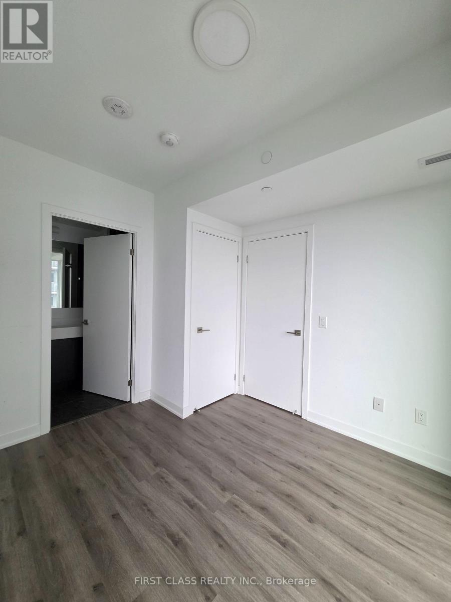 5009 - 252 Church Street, Toronto, Ontario  M5B 0E6 - Photo 4 - C13735030