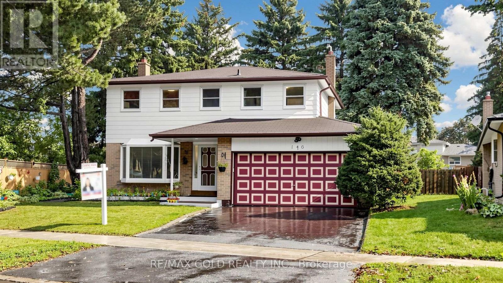 146 OAKMEADOW BOULEVARD, Toronto, Ontario