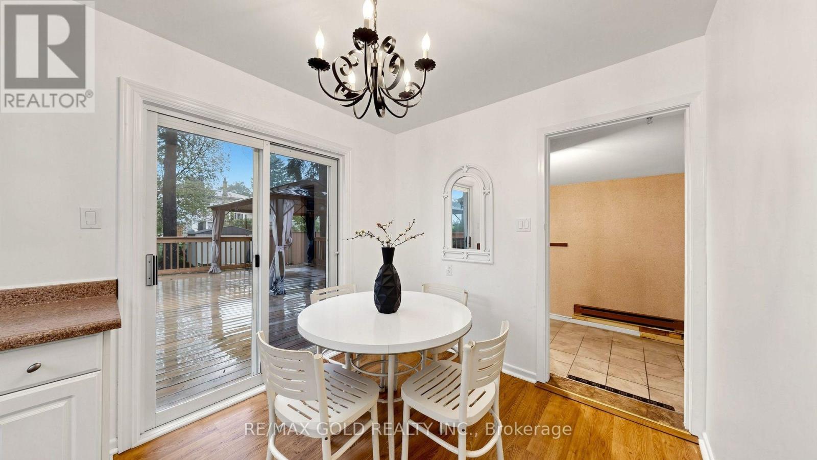 146 Oakmeadow Boulevard, Toronto, Ontario  M1E 4H3 - Photo 12 - E13735012